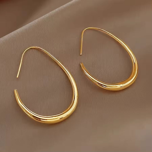 18K Gold Plated Glossy Water Drop Hoop Earrings – Minimalist Vintage Elegance